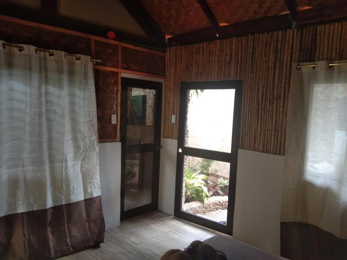 Jungle Of Peace Resort Siquijor Exteriör bild
