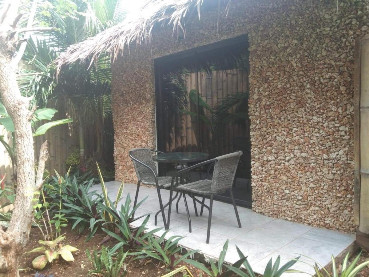 Jungle Of Peace Resort Siquijor Exteriör bild