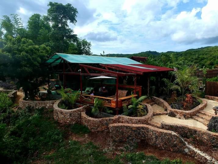 Jungle Of Peace Resort Siquijor Exteriör bild